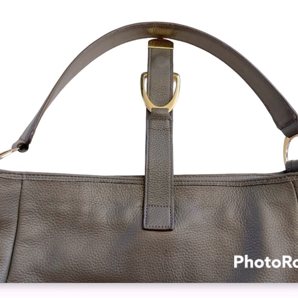 G.I.L.I Grey Leather Hobo Bag - Picture 5 of 11